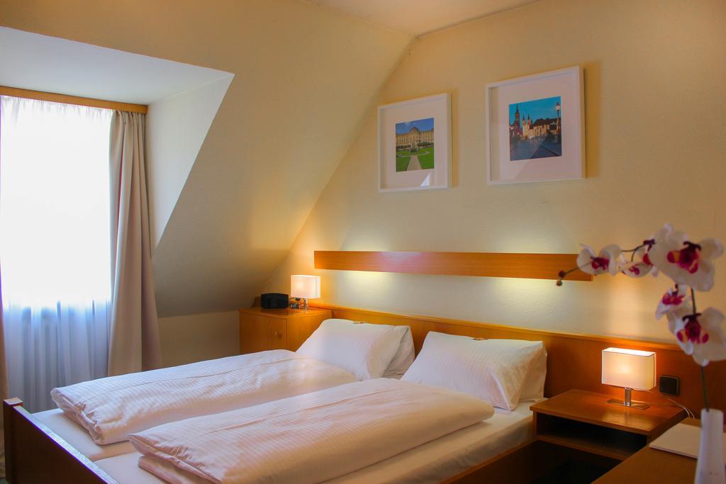 City Hotel Wuerzburg Eksteriør billede