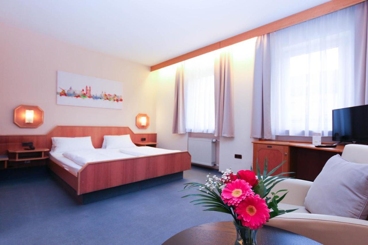 City Hotel Wuerzburg Eksteriør billede